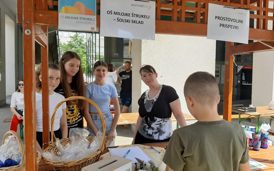 Stojnica šolskega sklada na Festivalu za ljubitelje živali v Novi Gorici